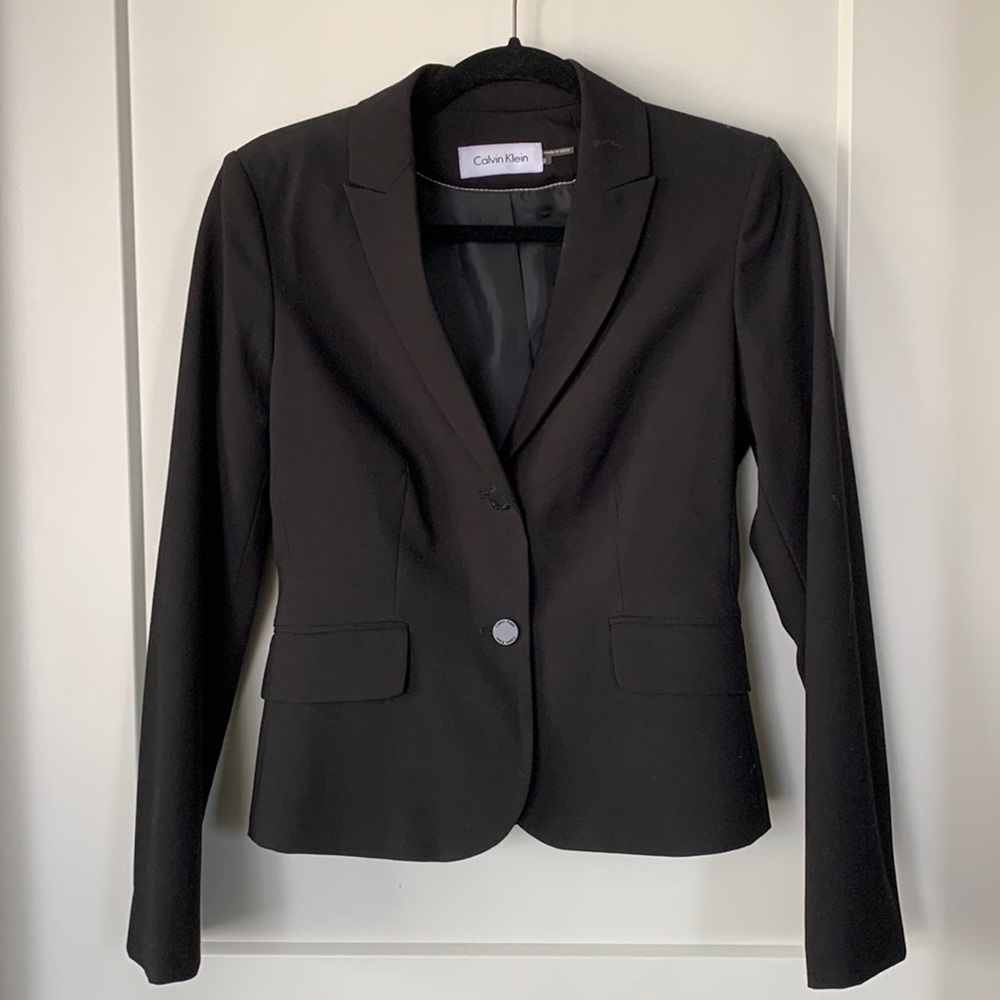 Calvin Klein 2 piece womens suit